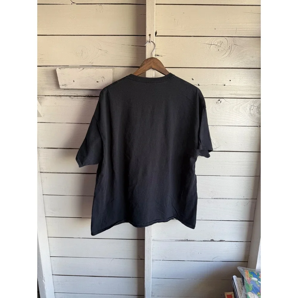 Ice Cube lightly worn